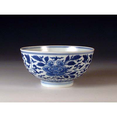 清康熙青花缠枝双犄牡丹纹瓷碗【南京博物院】